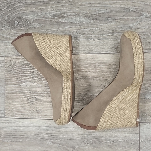 Antonio Melani Camden Espadrille in Tan Size 9 1/2 - Picture 4 of 9